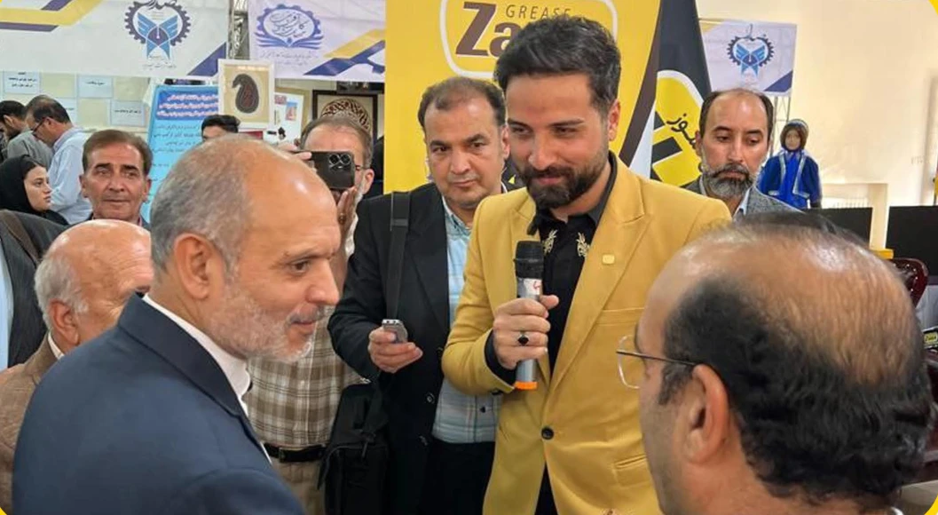 حضور زانیس در نمایشگاه دانشگاه آزاد اسلامی در سال ۱۴۰۳